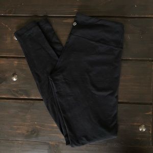 Lululemon Wunder Under Pants - Size 8